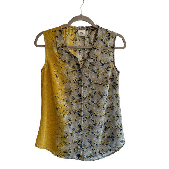 CAbi 5221 Offsides Yellow Blue Grey Sleeveless Floral Blouse size small - Picture 2 of 9